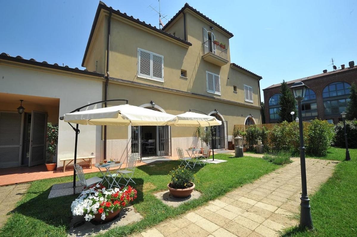 Homelink Poggibonsi - Sogno D'Oro エクステリア 写真